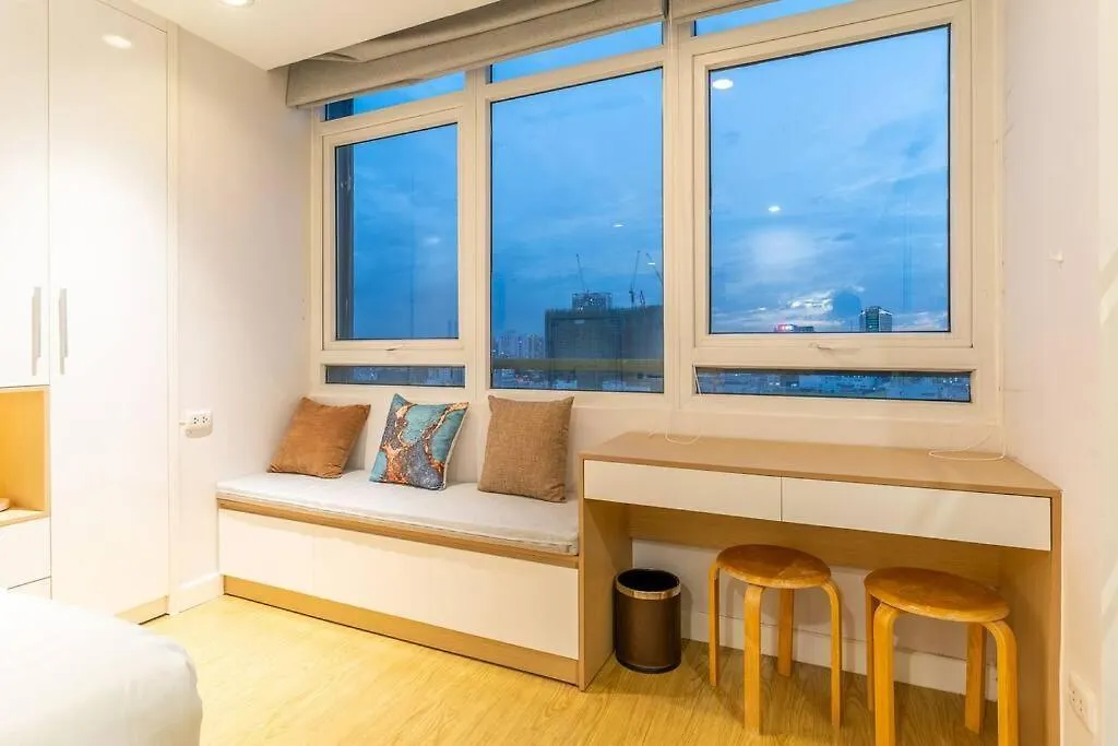 Apartment The Rixx Stylish In D1 At Ben Thanh With Netflix Pool Bathtub Ho Chi Minh City
