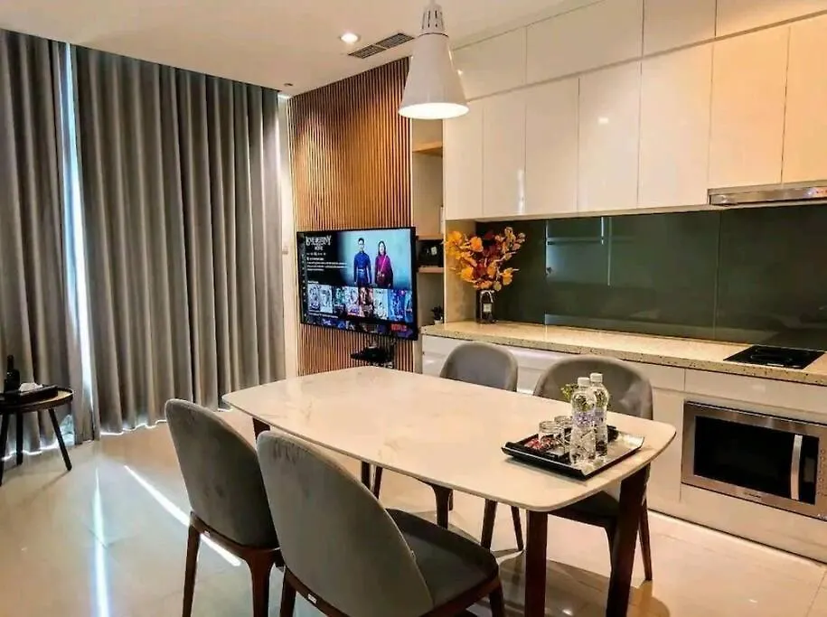 The Rixx Stylish In D1 At Ben Thanh With Netflix Pool Bathtub Ho Chi Minh City 0*,  Vietnam
