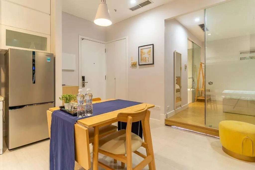 The Rixx Stylish In D1 At Ben Thanh With Netflix Pool Bathtub Ho Chi Minh City Apartment
